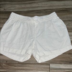 Old Navy Women's White linen vacation Shorts